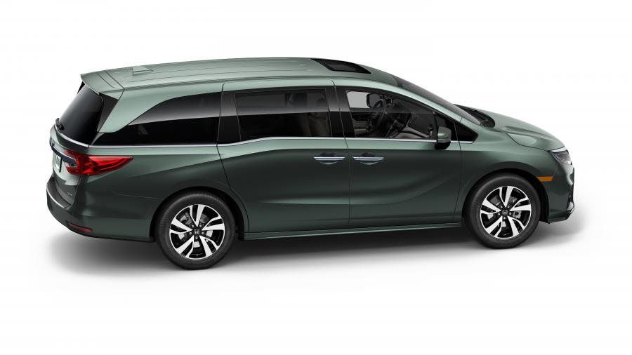  Honda Odyssey 2017 года  (фото 41 из 160)